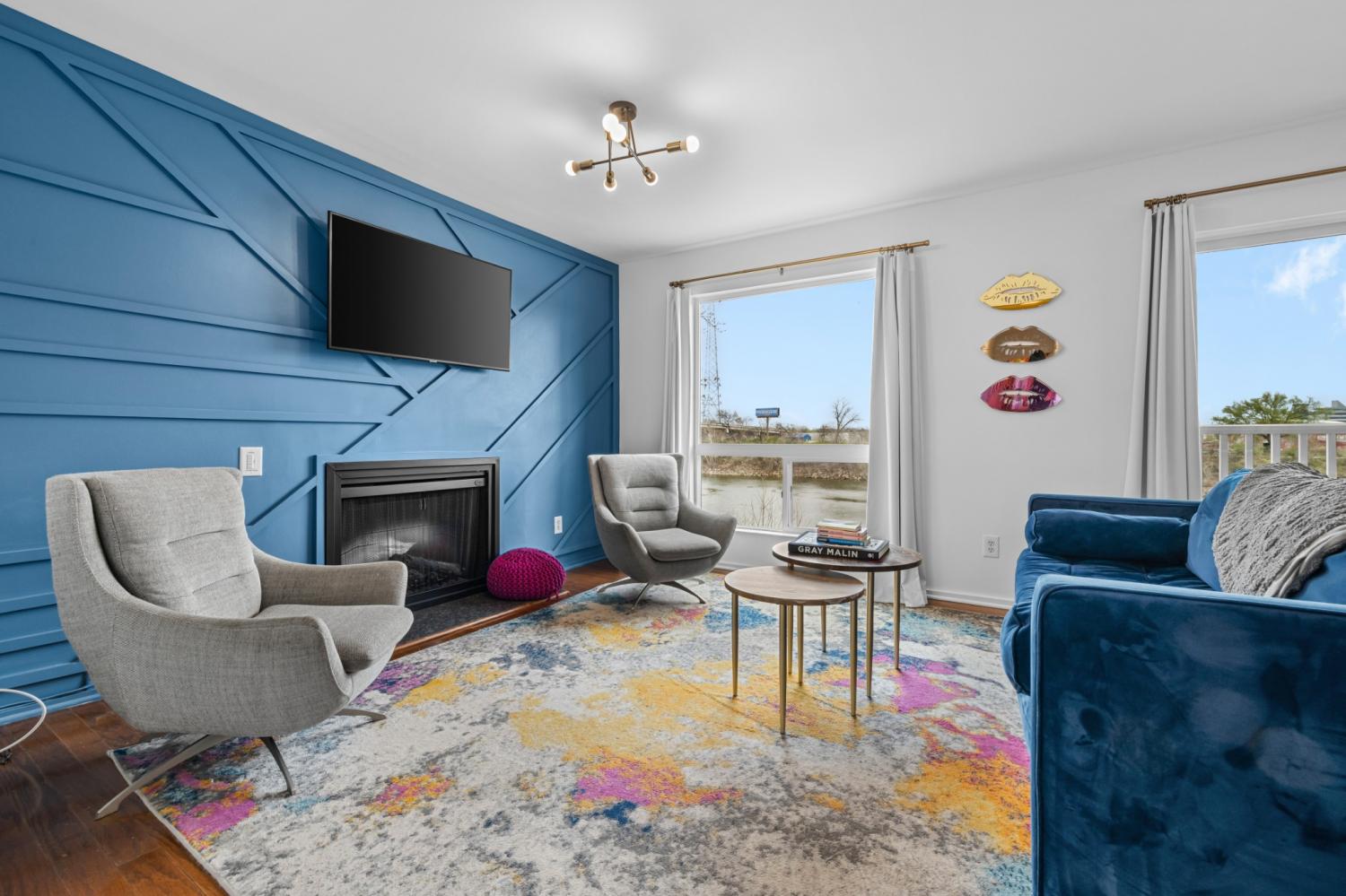 926-1st-Ave--N For Sale