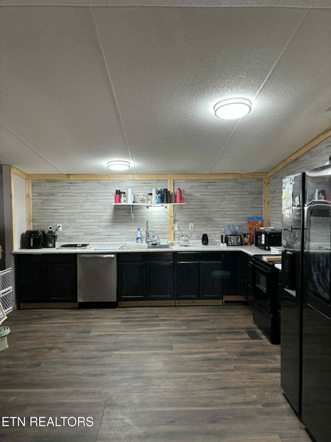 104-Green-Acres For Sale