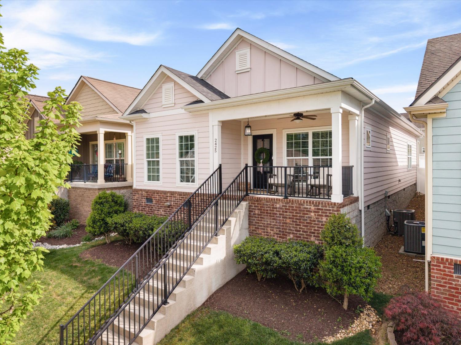 2425-Duxbury-Dr For Sale
