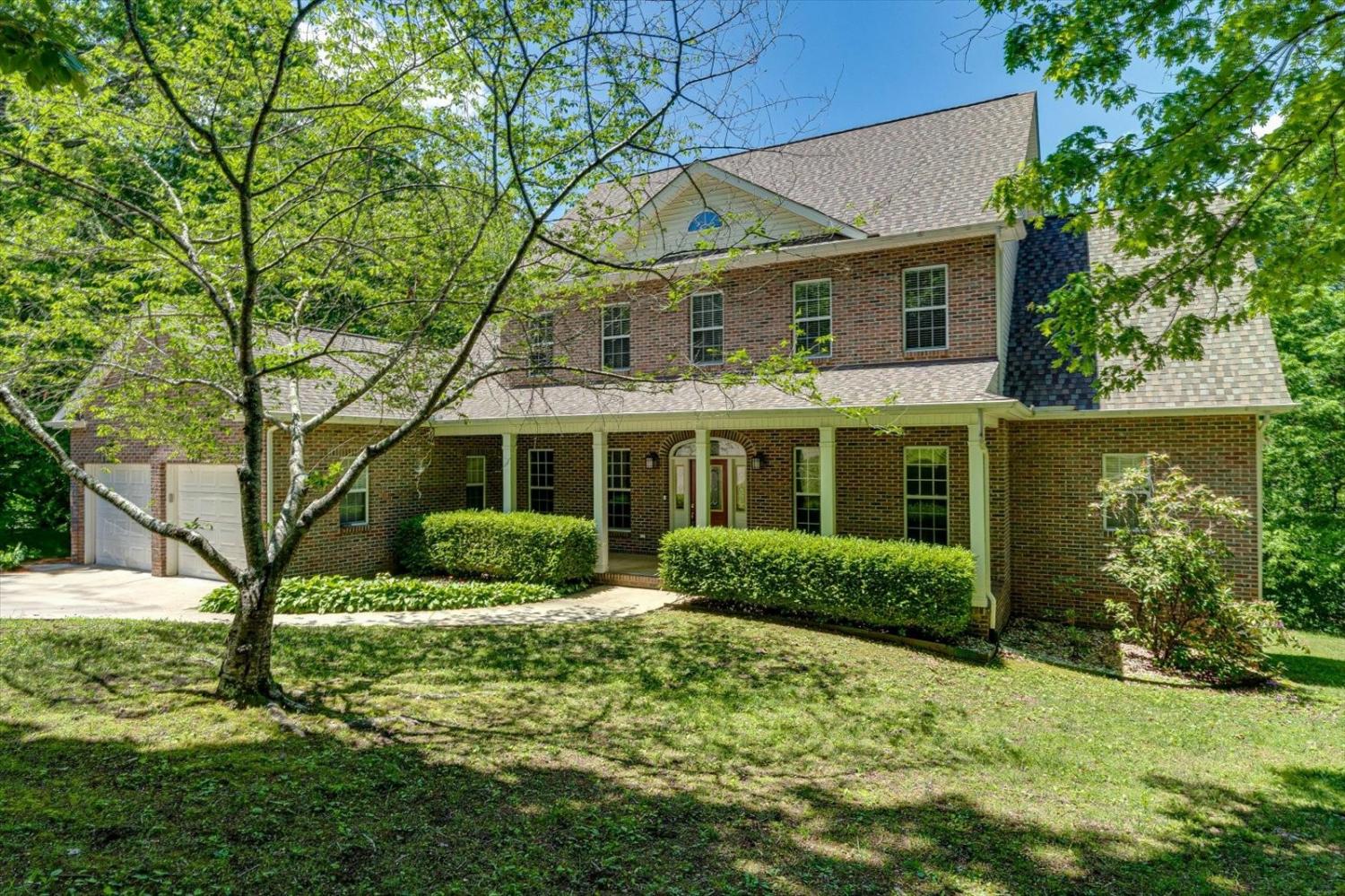 550-Tanya-Dr For Sale