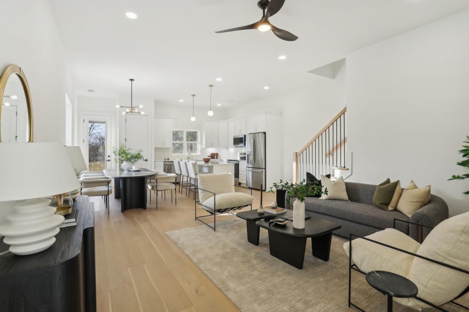 303A-Luna-Dr For Sale