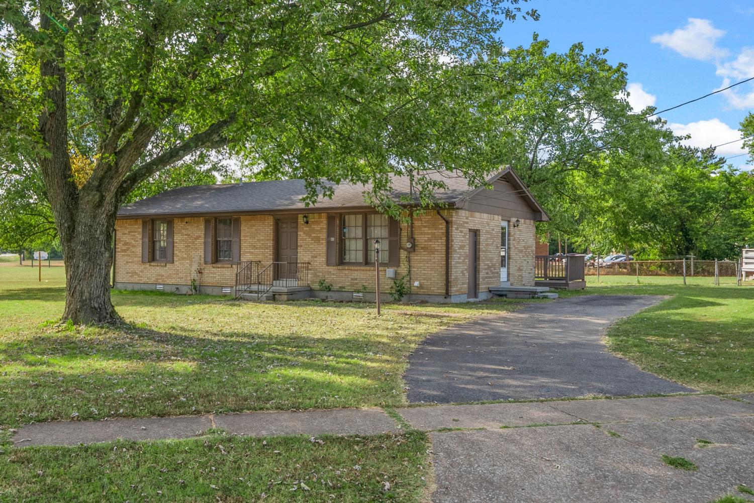 601-Evergreen-Park-Dr For Sale