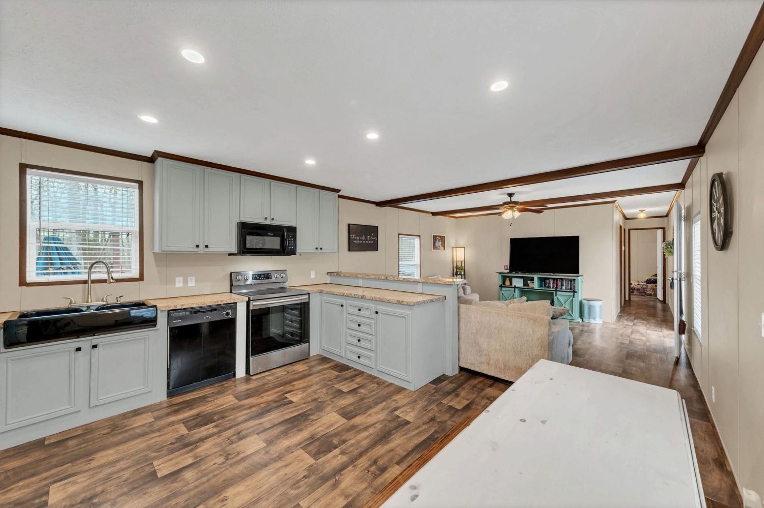 6126 Calvin Potts Rd TN 38476 For Sale - 