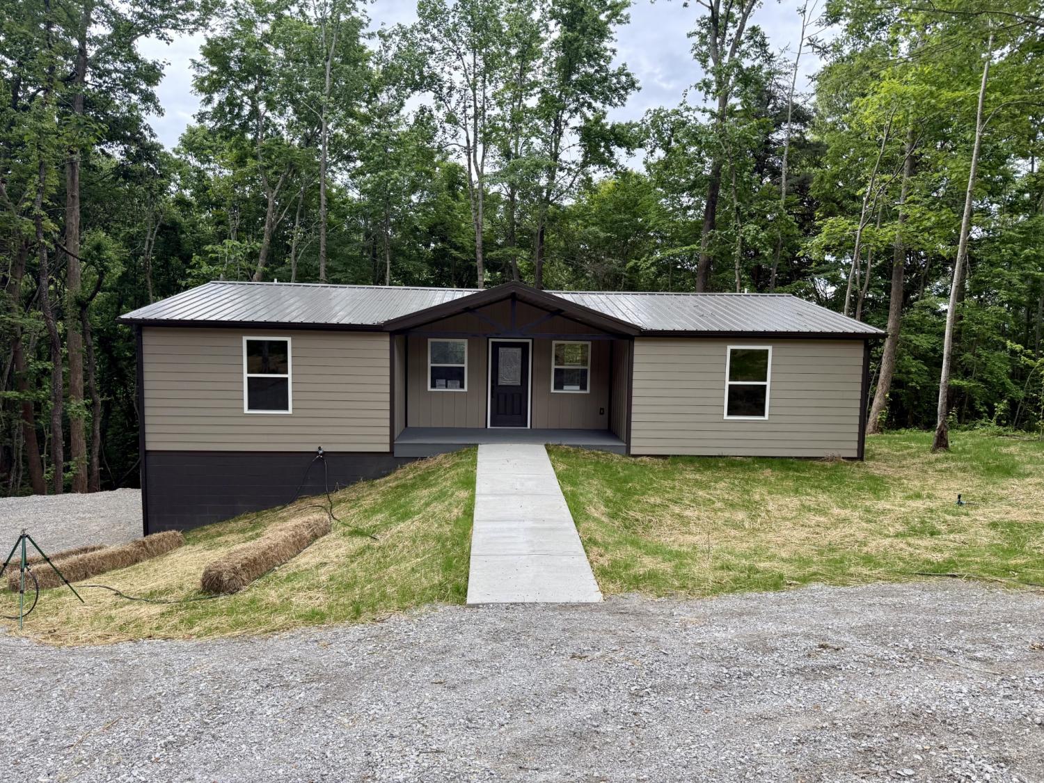 484-Spencer-Dr For Sale