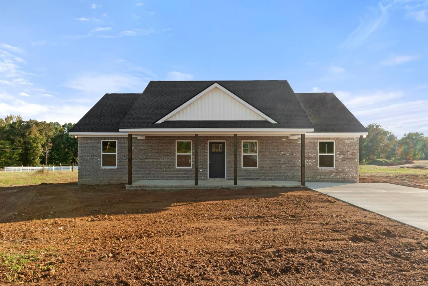 81-Dukes-Park-Rd For Sale