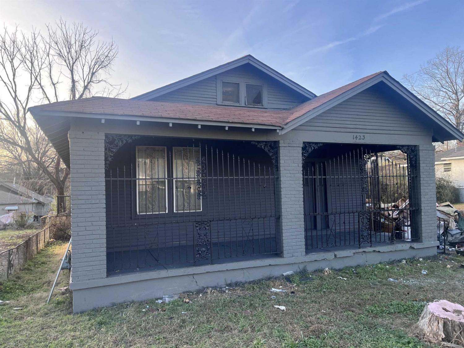 1423-S-WILLETT-ST For Sale