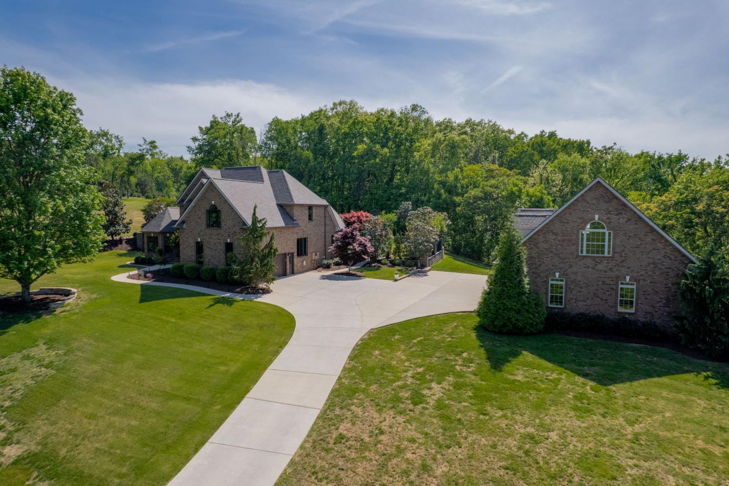 126-Hidden-Valley-Rd For Sale