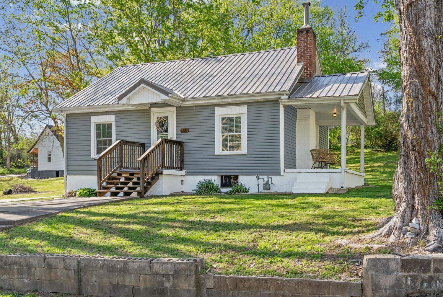 59-Perry-St For Sale