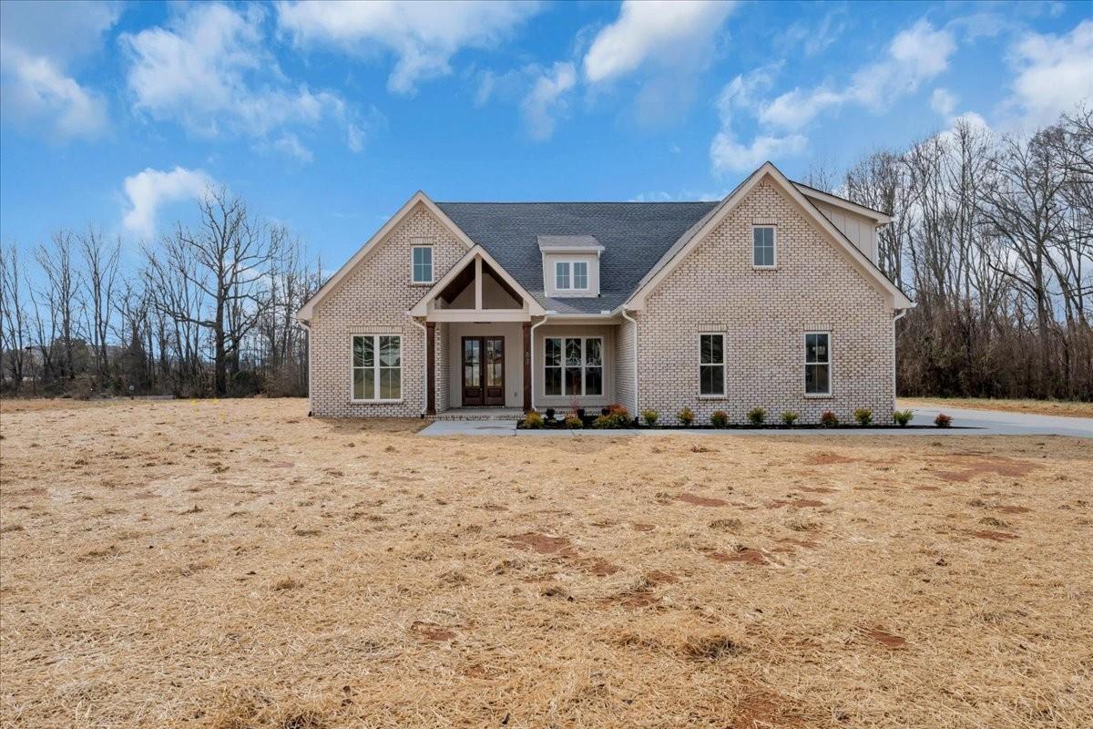 83-Hickory-Grove-Dr For Sale