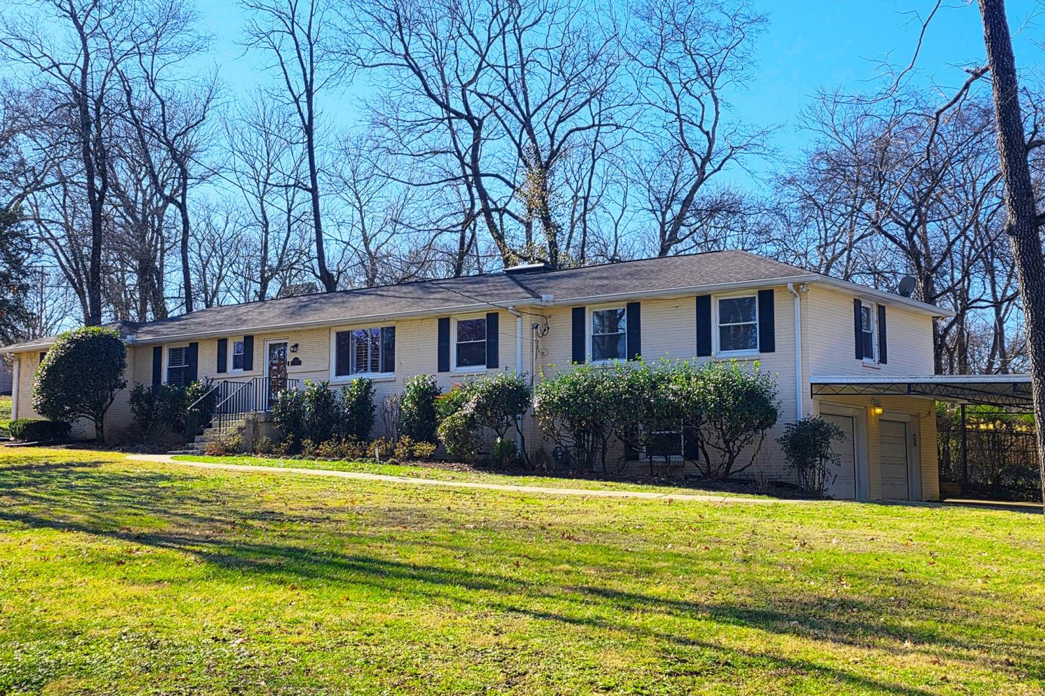 749-Georgetown-Dr For Sale