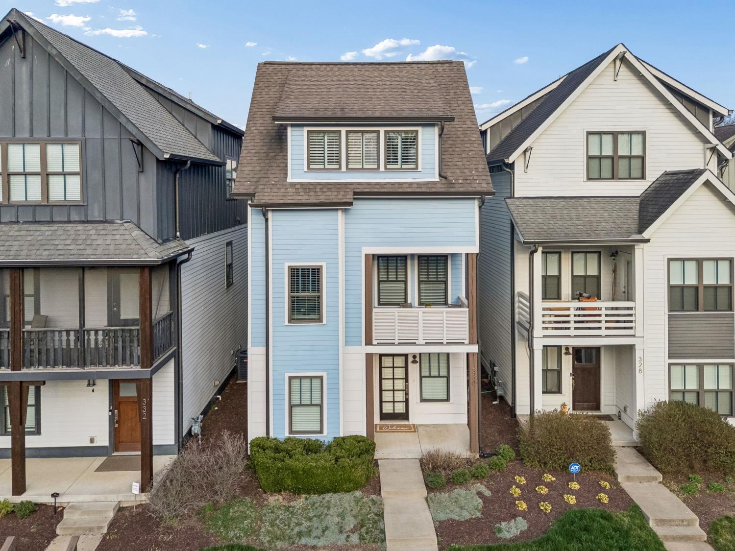 330-54th-Ave--N For Sale