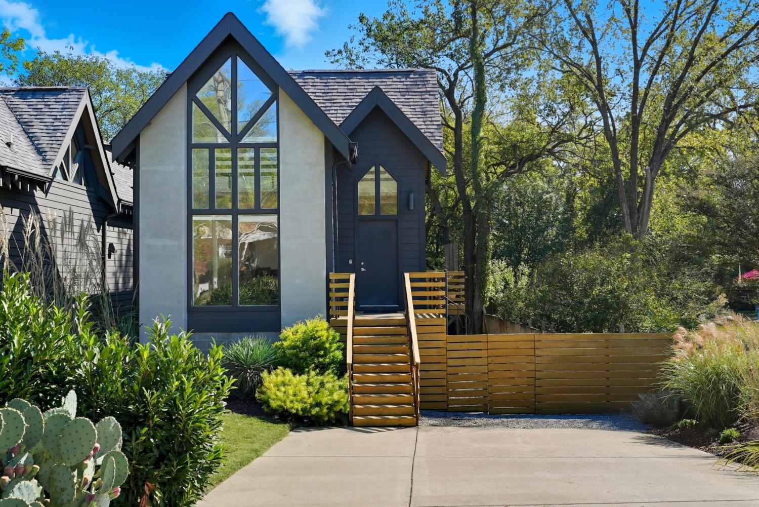 1805-Riverside-Dr For Sale