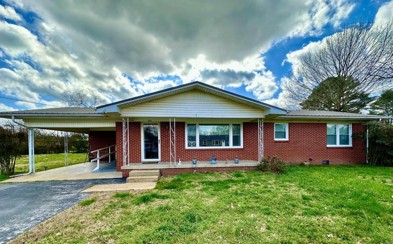 819-Murrey-Dr For Sale