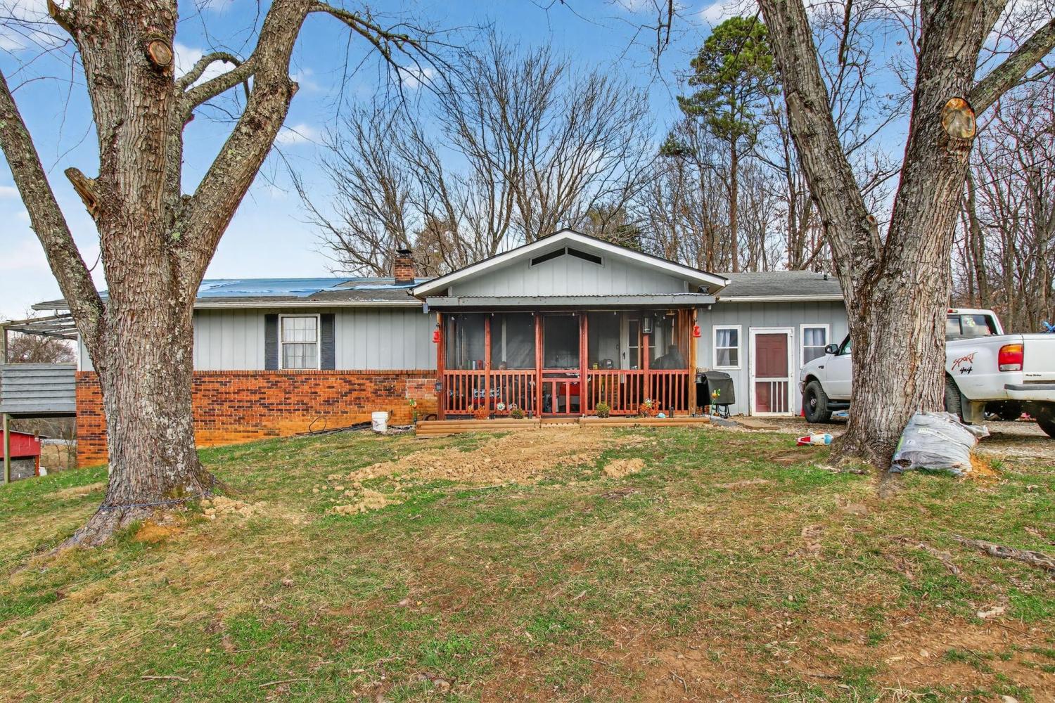 4070-Byrds-Cross-RD For Sale