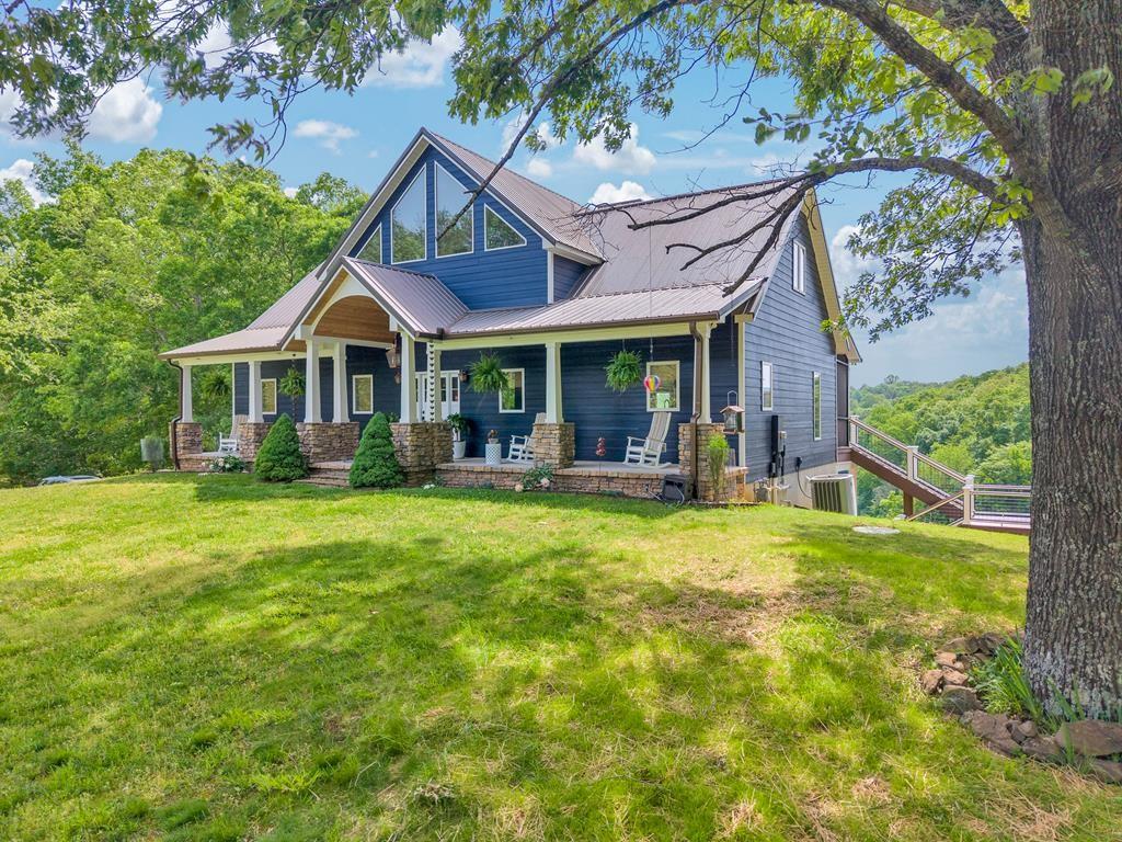 136-Rocky-River-Shores-Dr For Sale