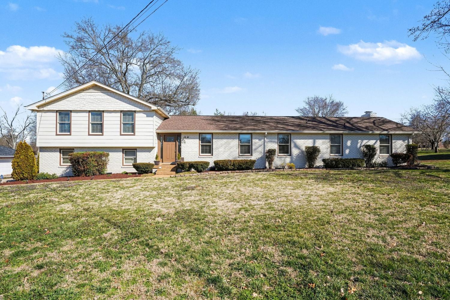 207-Montchanin-Dr For Sale