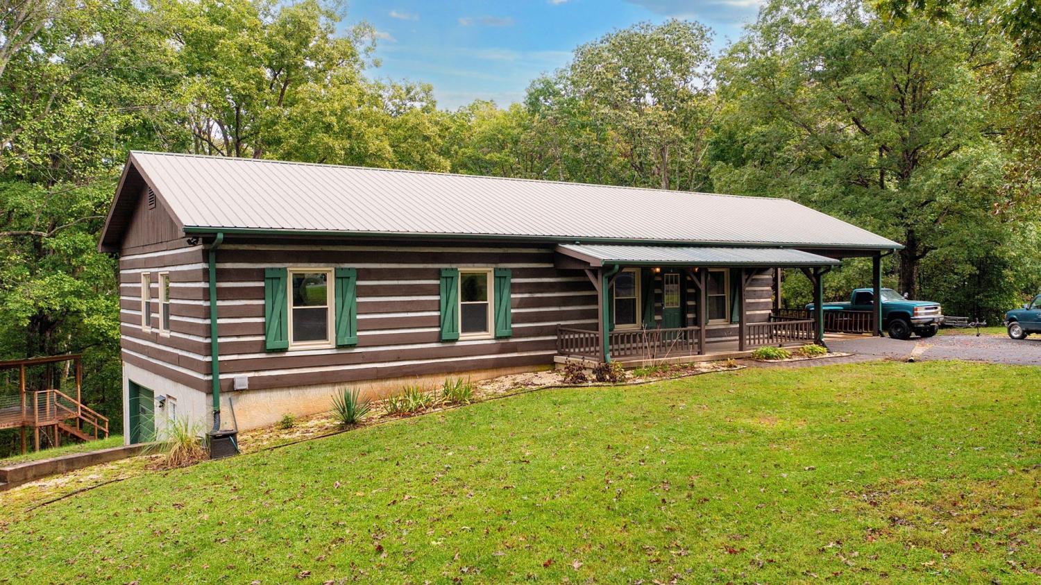 2845-Hillcrest-Dr For Sale