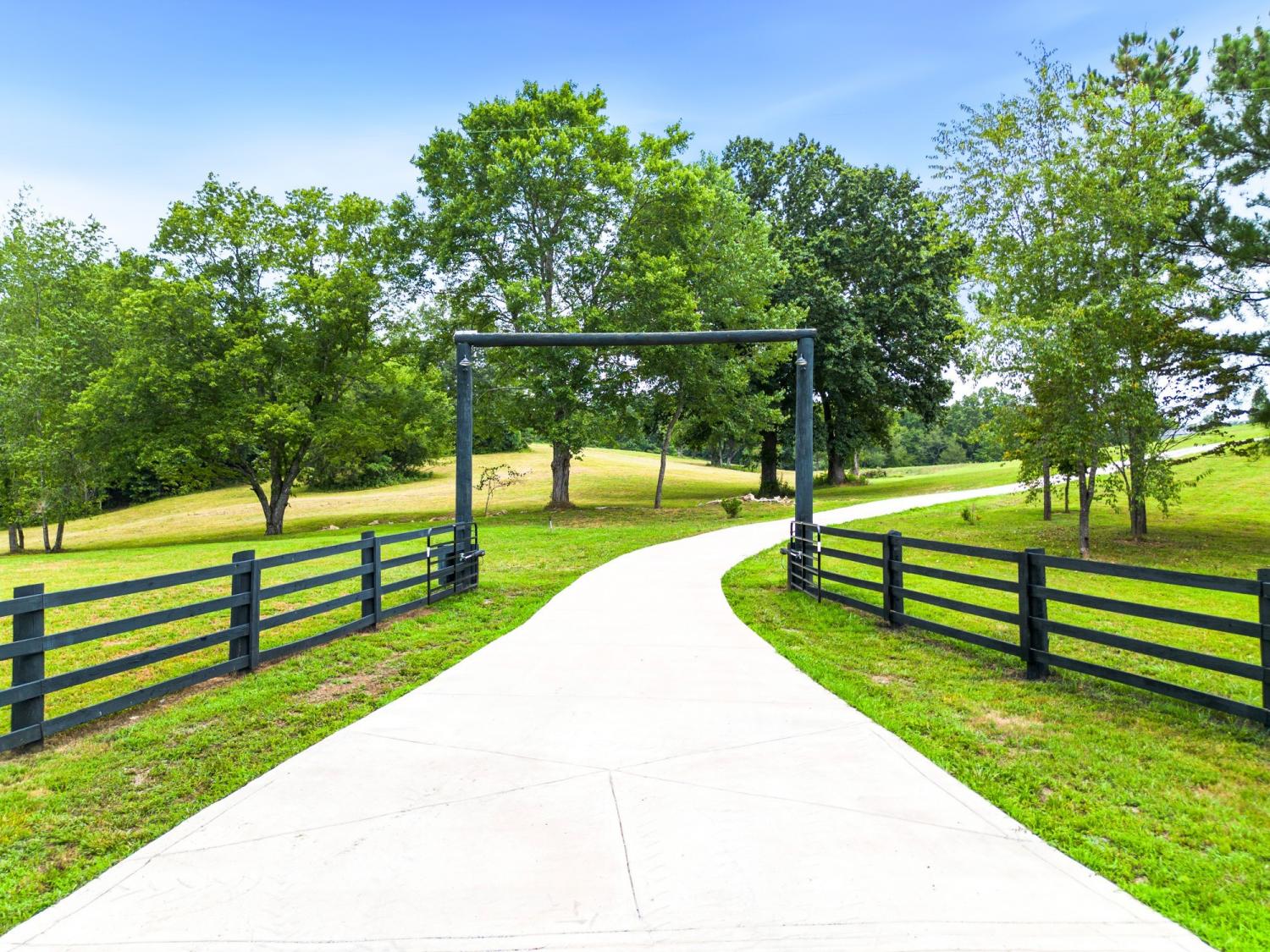 6899-Old-Mill-Creek-Rd For Sale