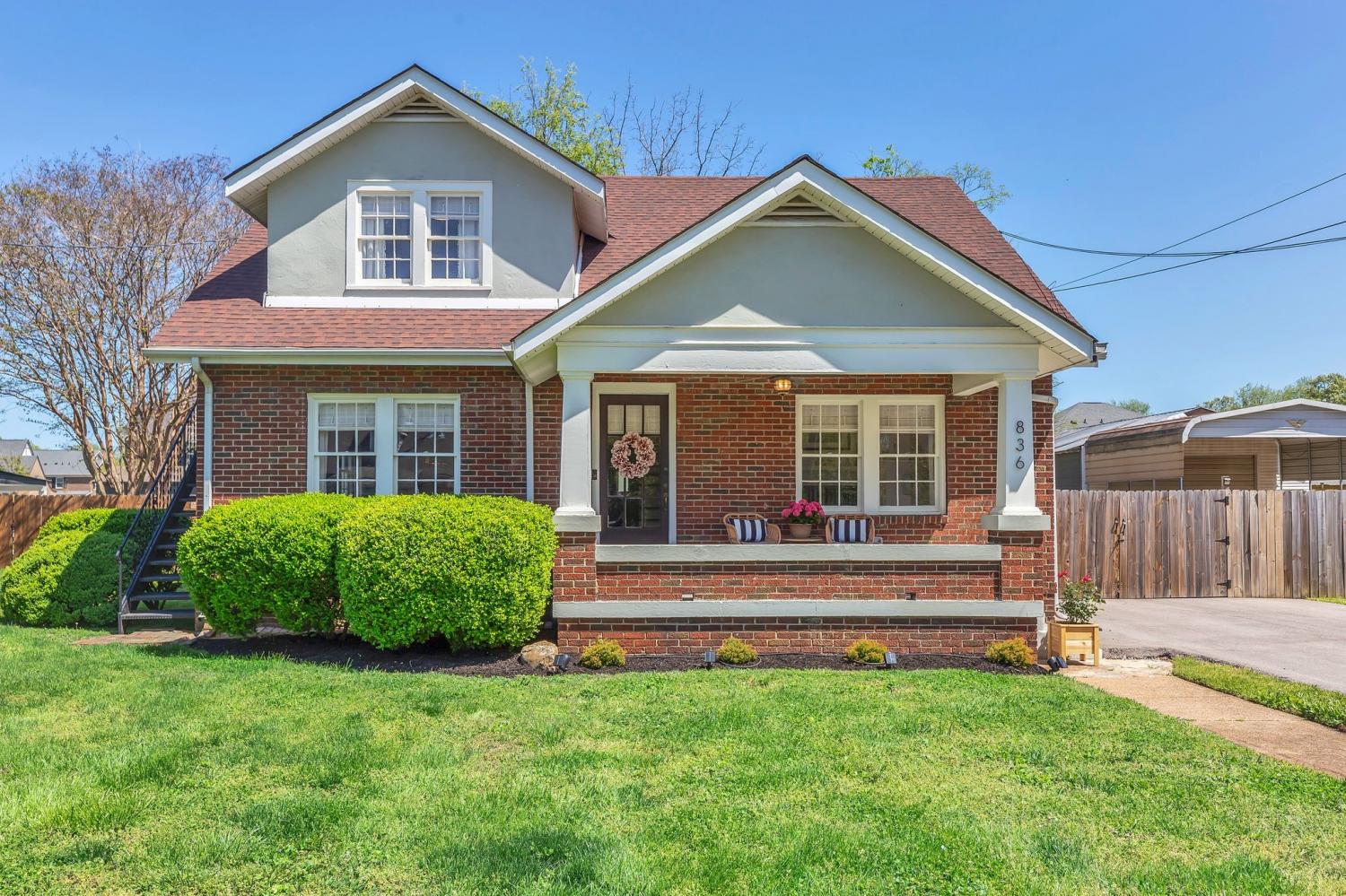 836-N-Spring-St For Sale