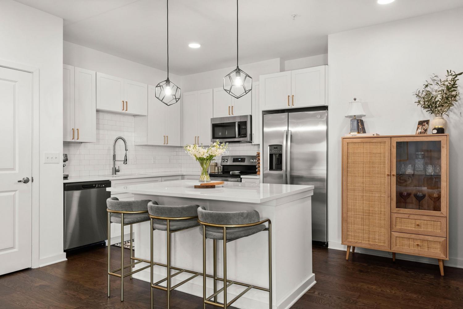 1677-54th-Ave--N For Sale