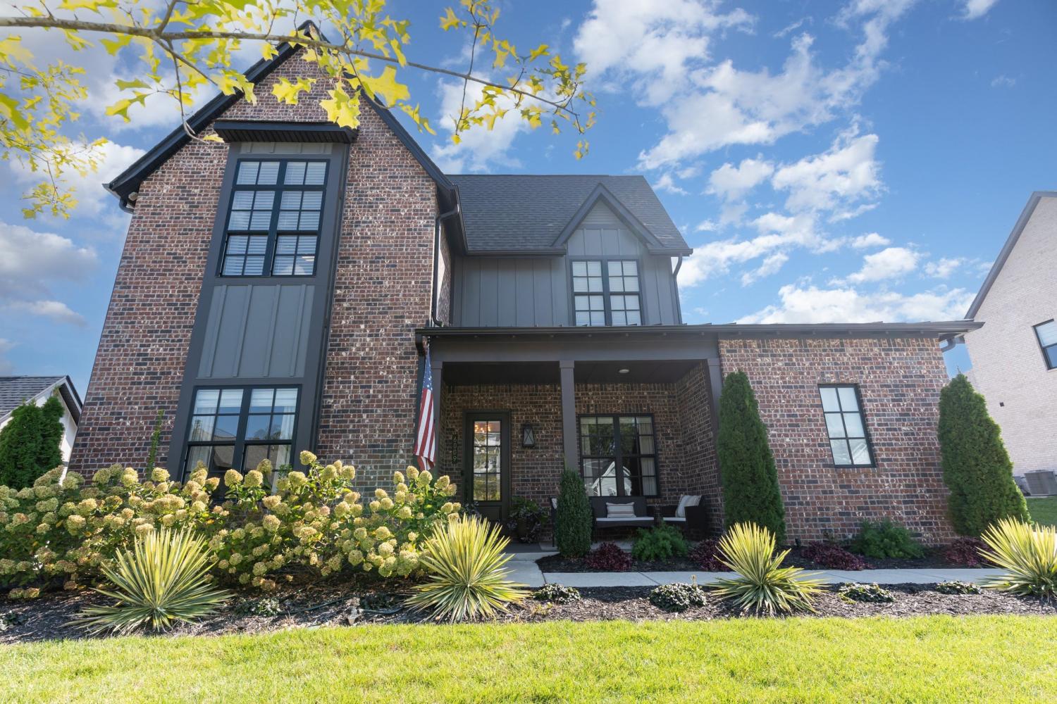 6009-Emma-Victoria-Dr For Sale