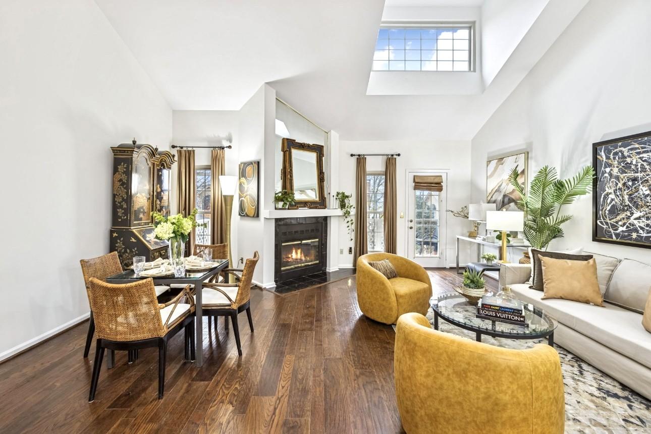 237-Glenstone-Cir For Sale