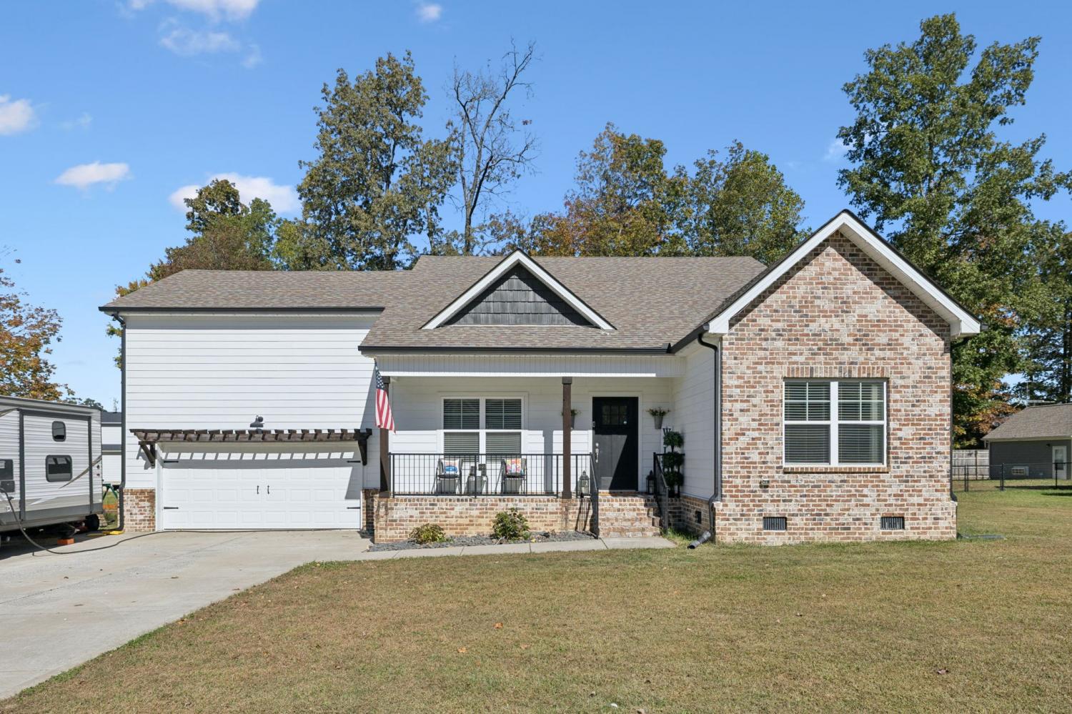 166-Oak-Glen-Dr For Sale