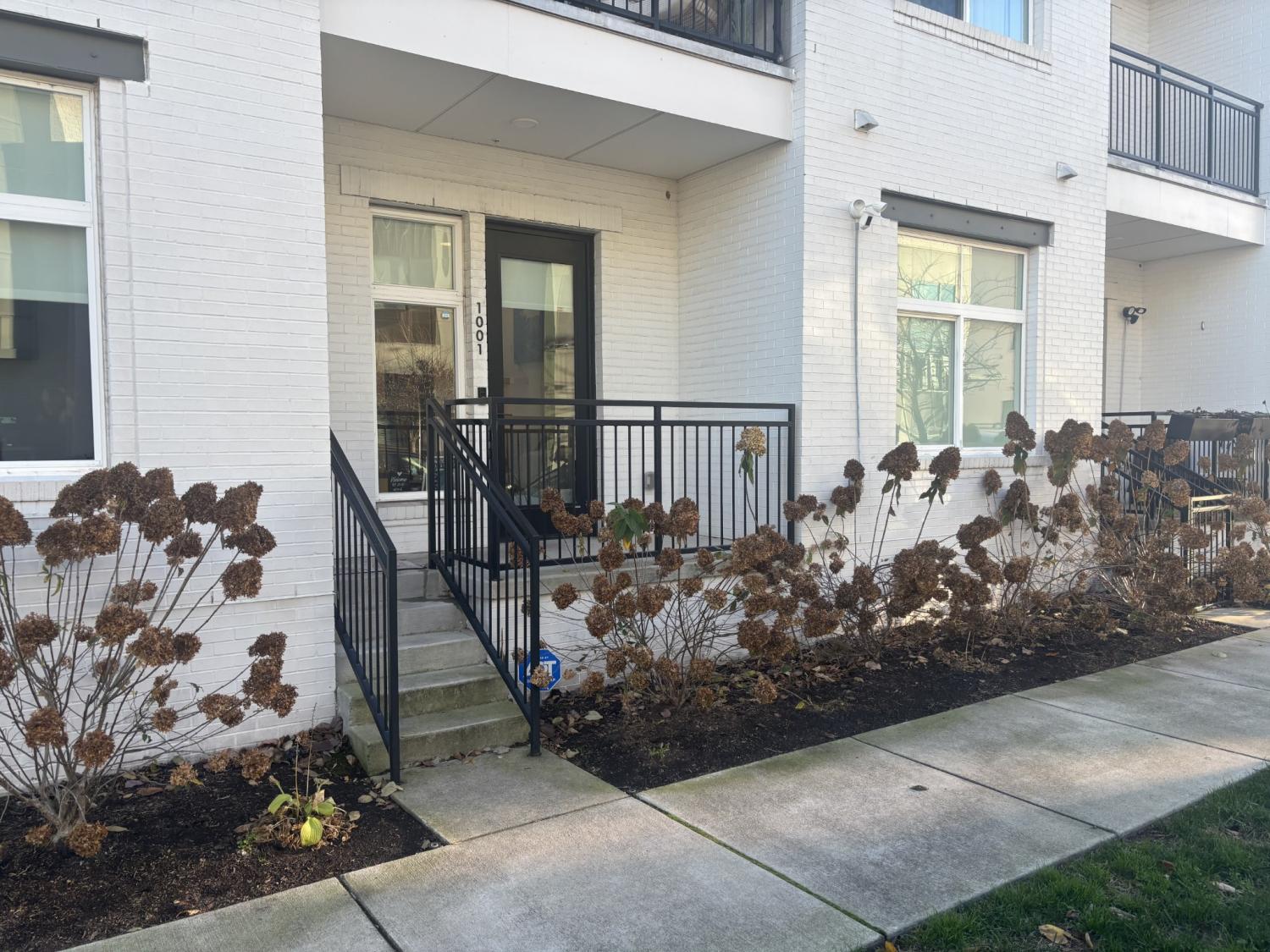 1001-Scovel-St For Sale