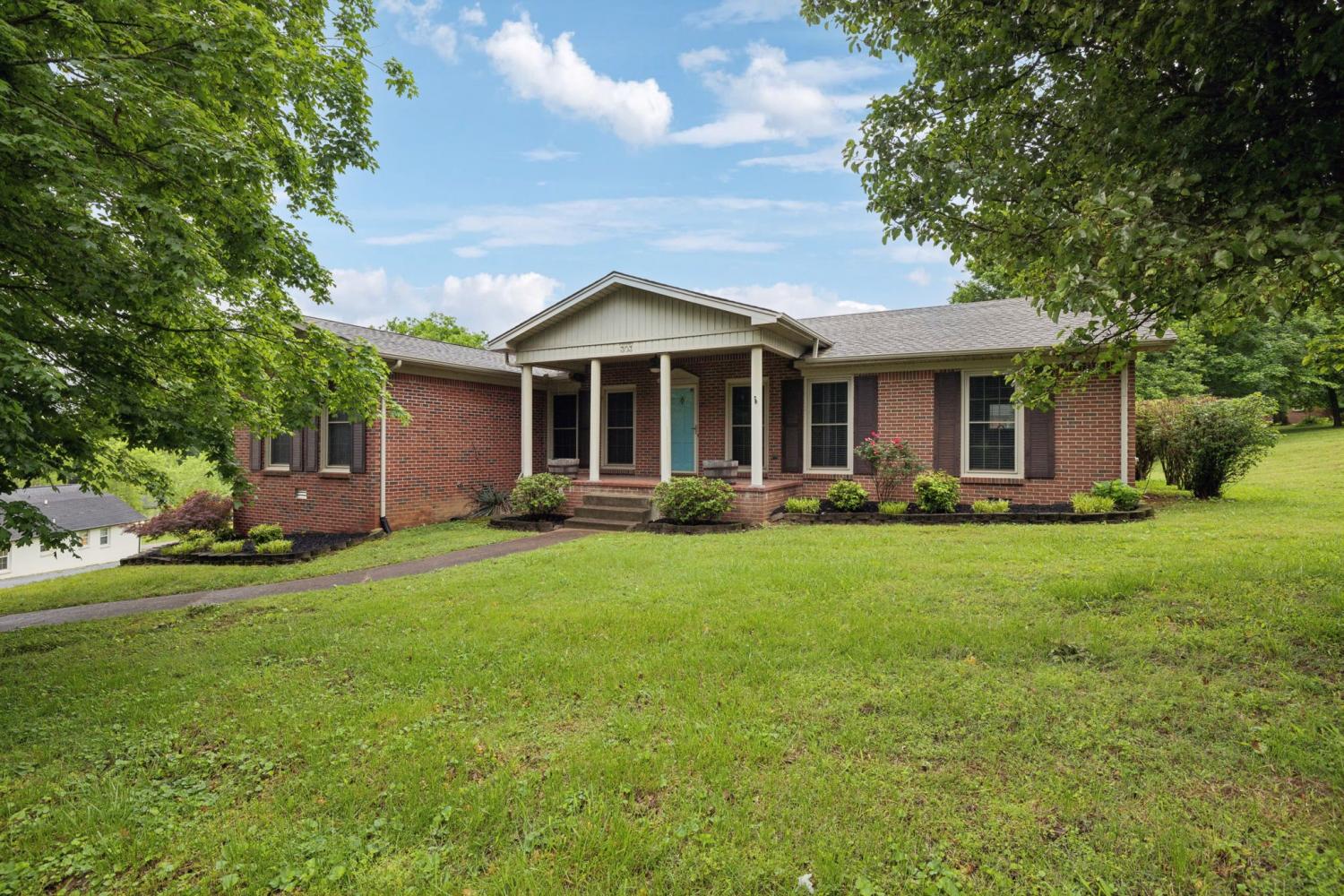 303-Carol-Dr For Sale