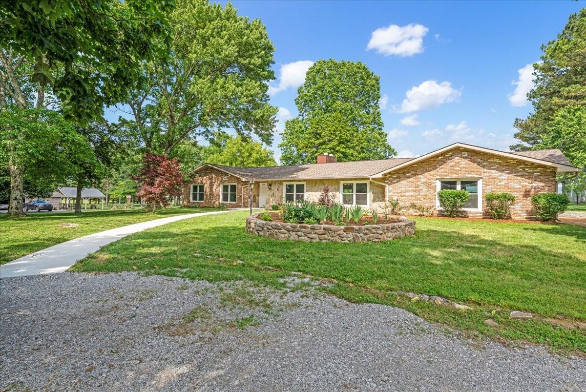 183-Prairie-Plains-Rd For Sale