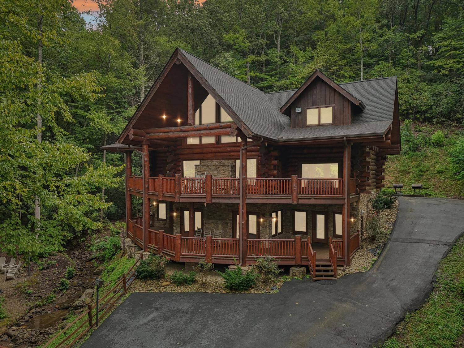 641-Pinnacle-Vista-Rd For Sale