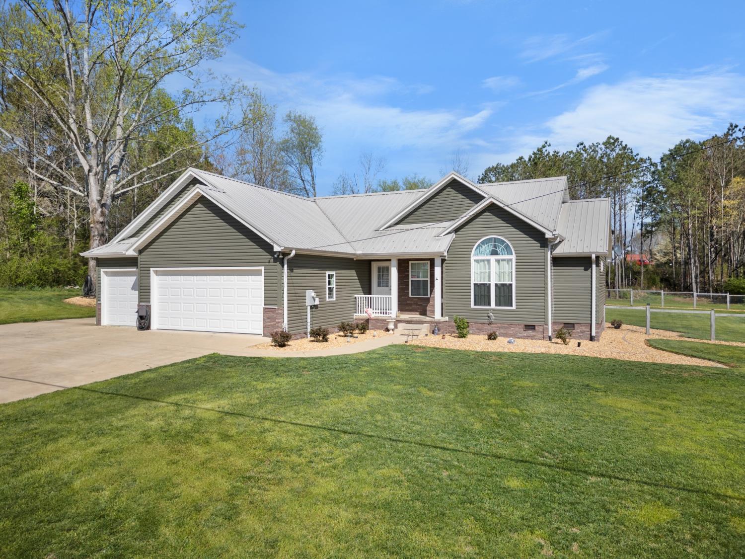 905-S-Main-St For Sale