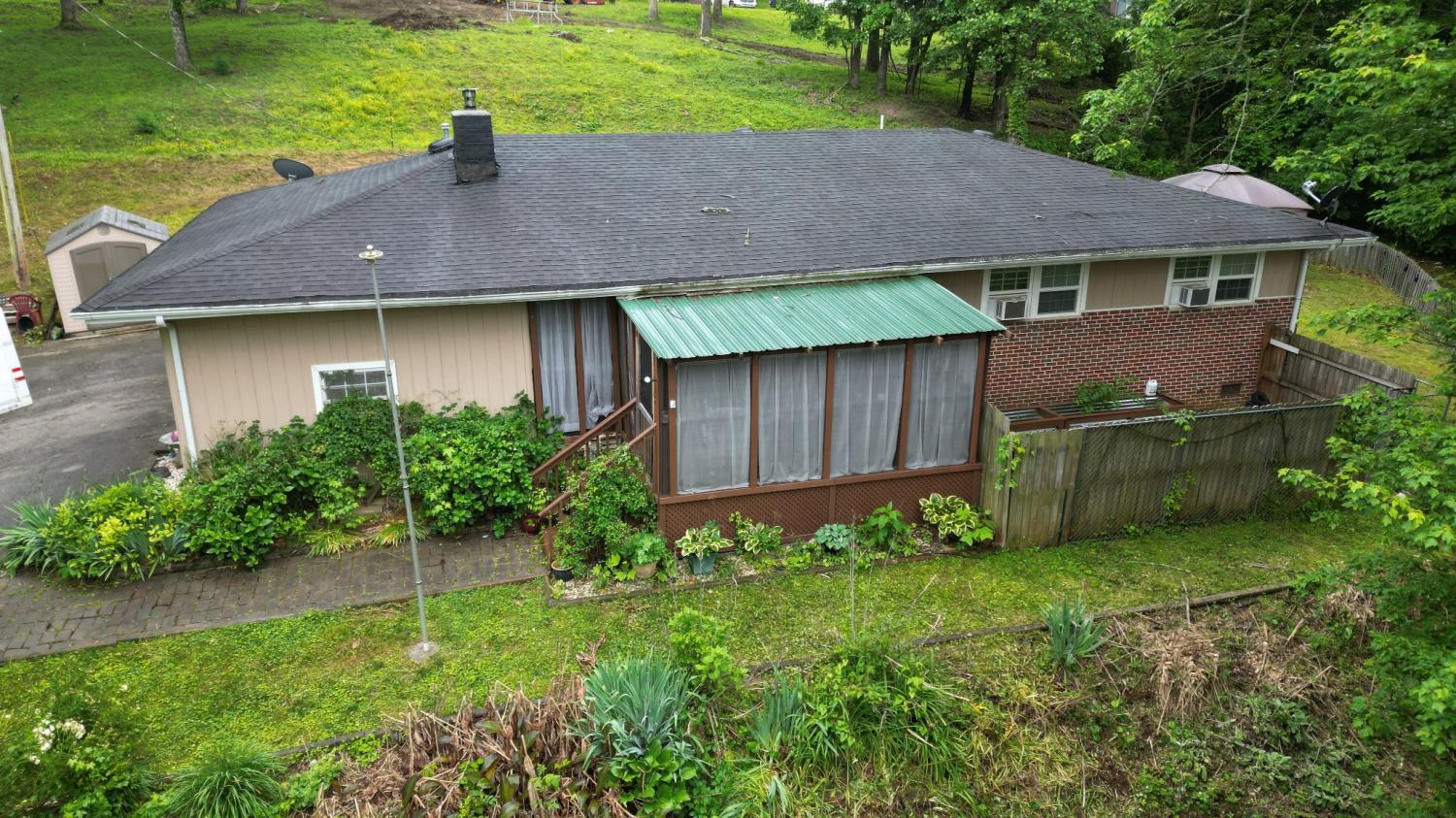 131-Scott-Rd For Sale