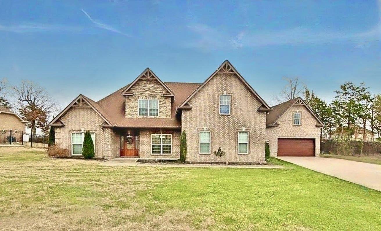 1120-Rivercrest-Dr For Sale