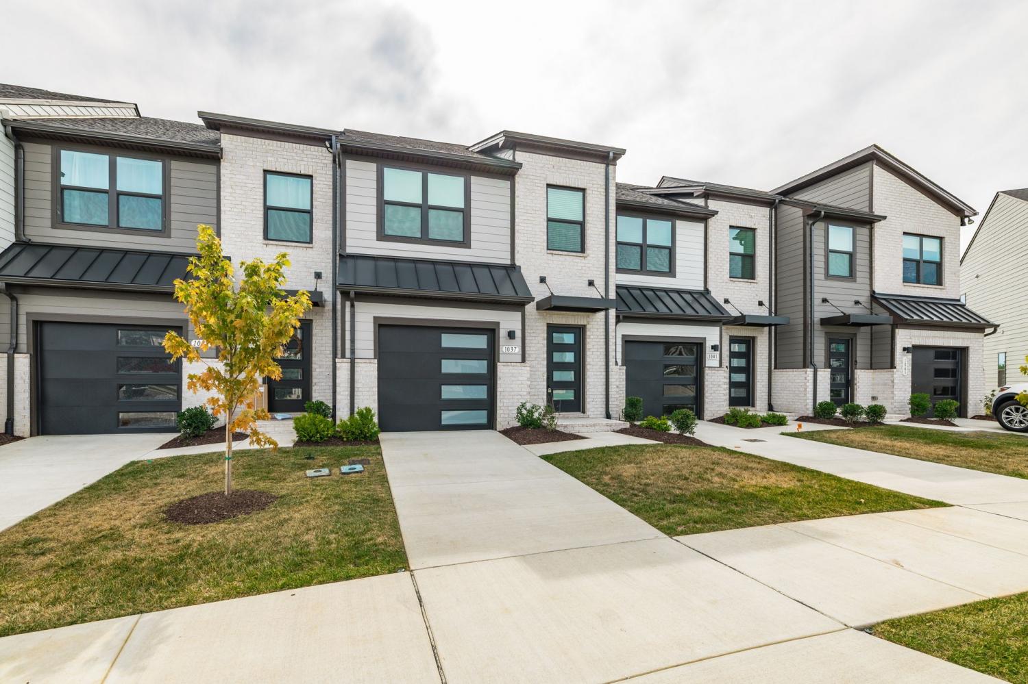 1037-Riverbrook-Dr For Sale