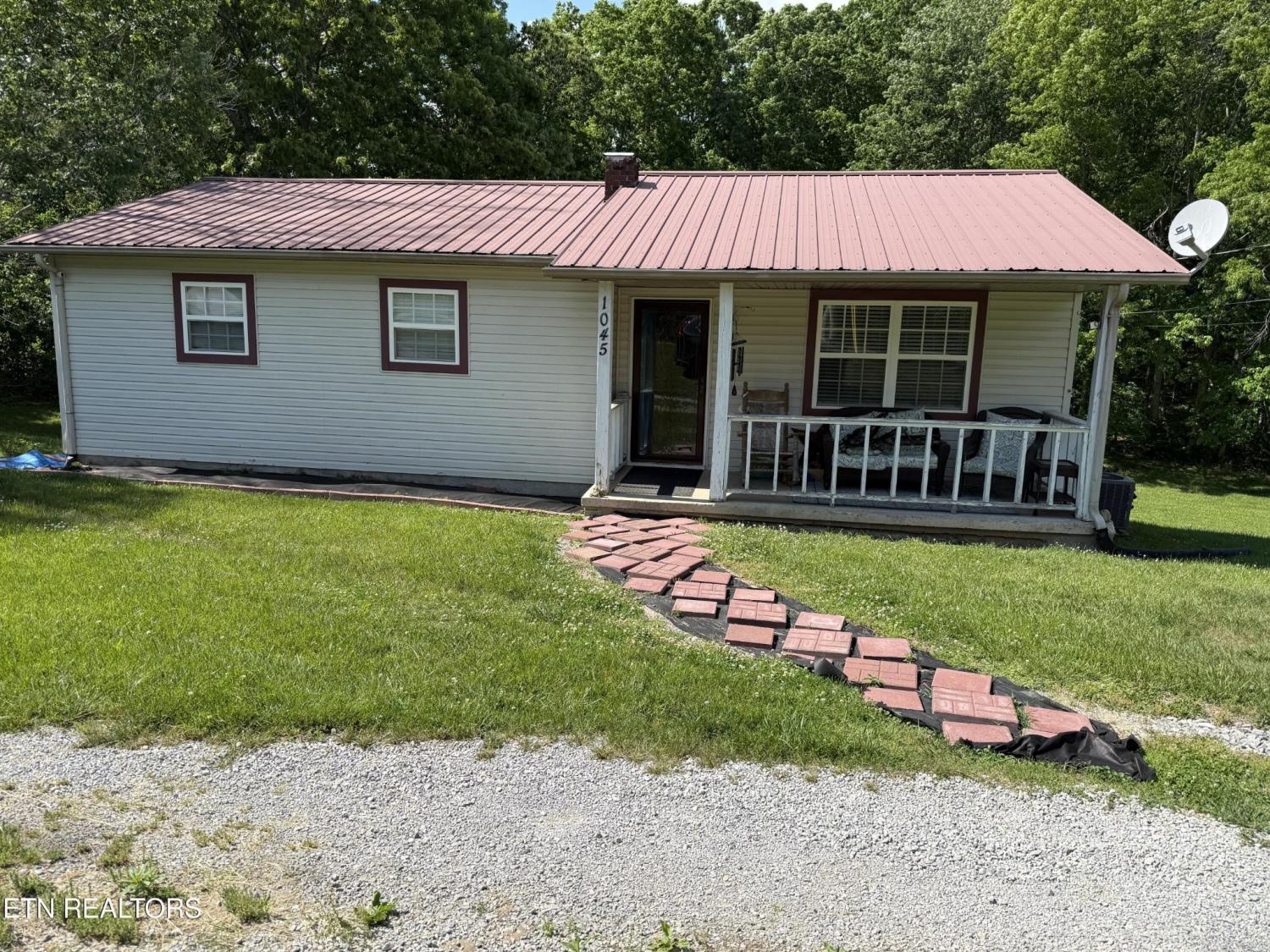1045-Pearl-Hinds-Rd For Sale