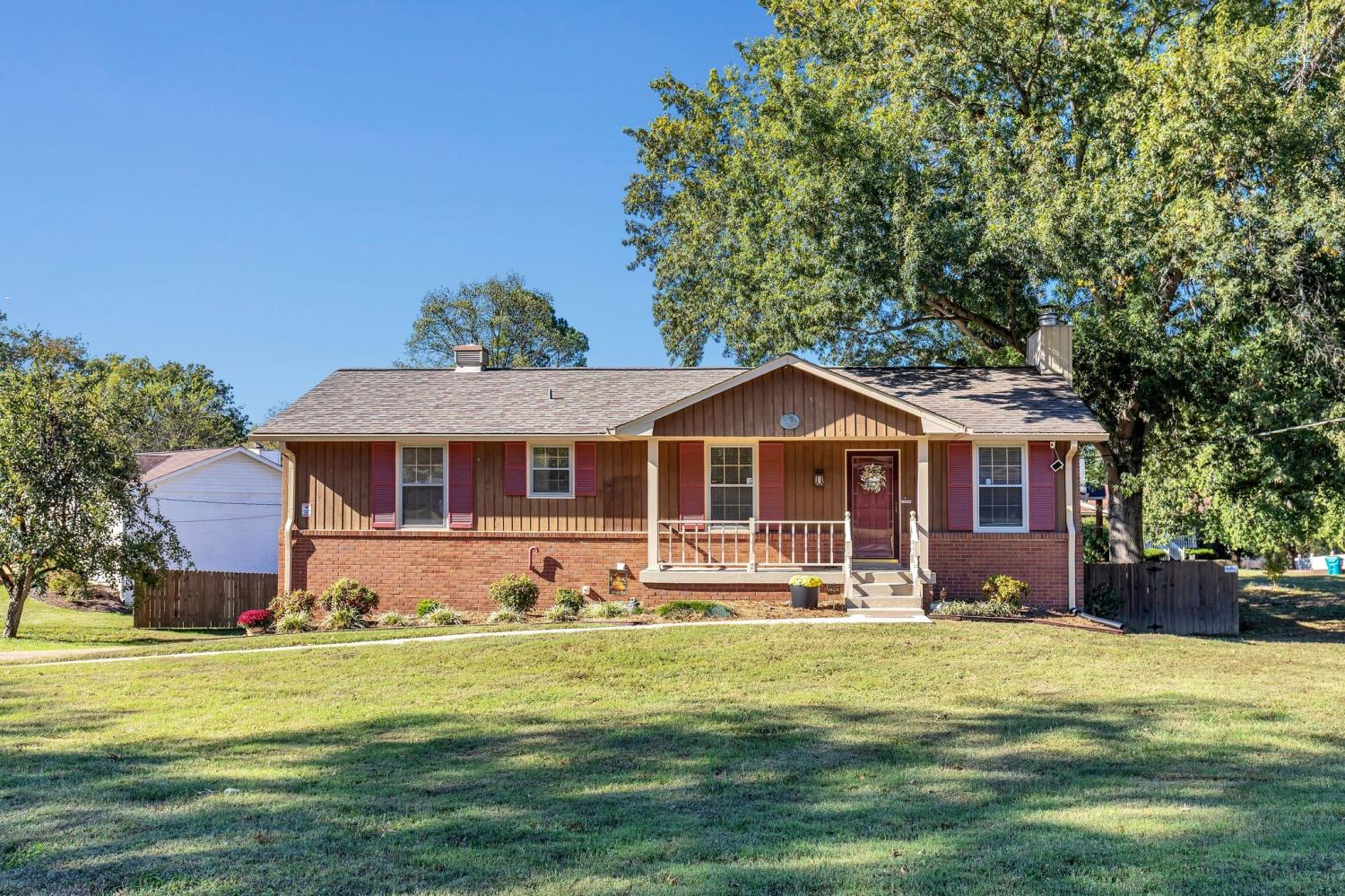 900-Cointreau-Dr For Sale