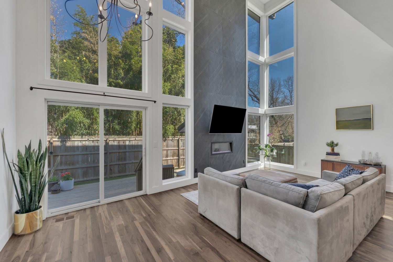 806A-Halcyon-Ave For Sale