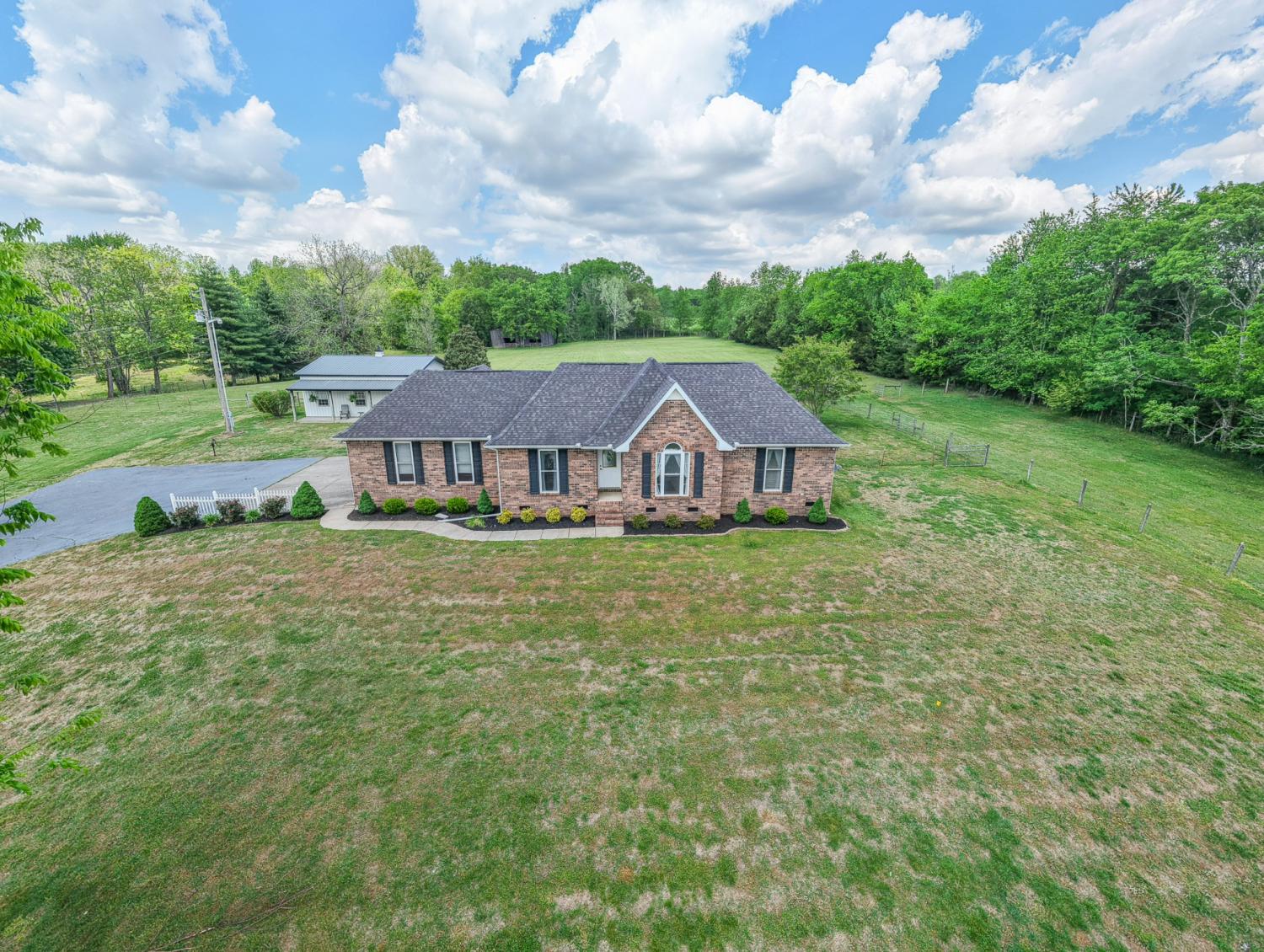 590-Allisona-Rd For Sale