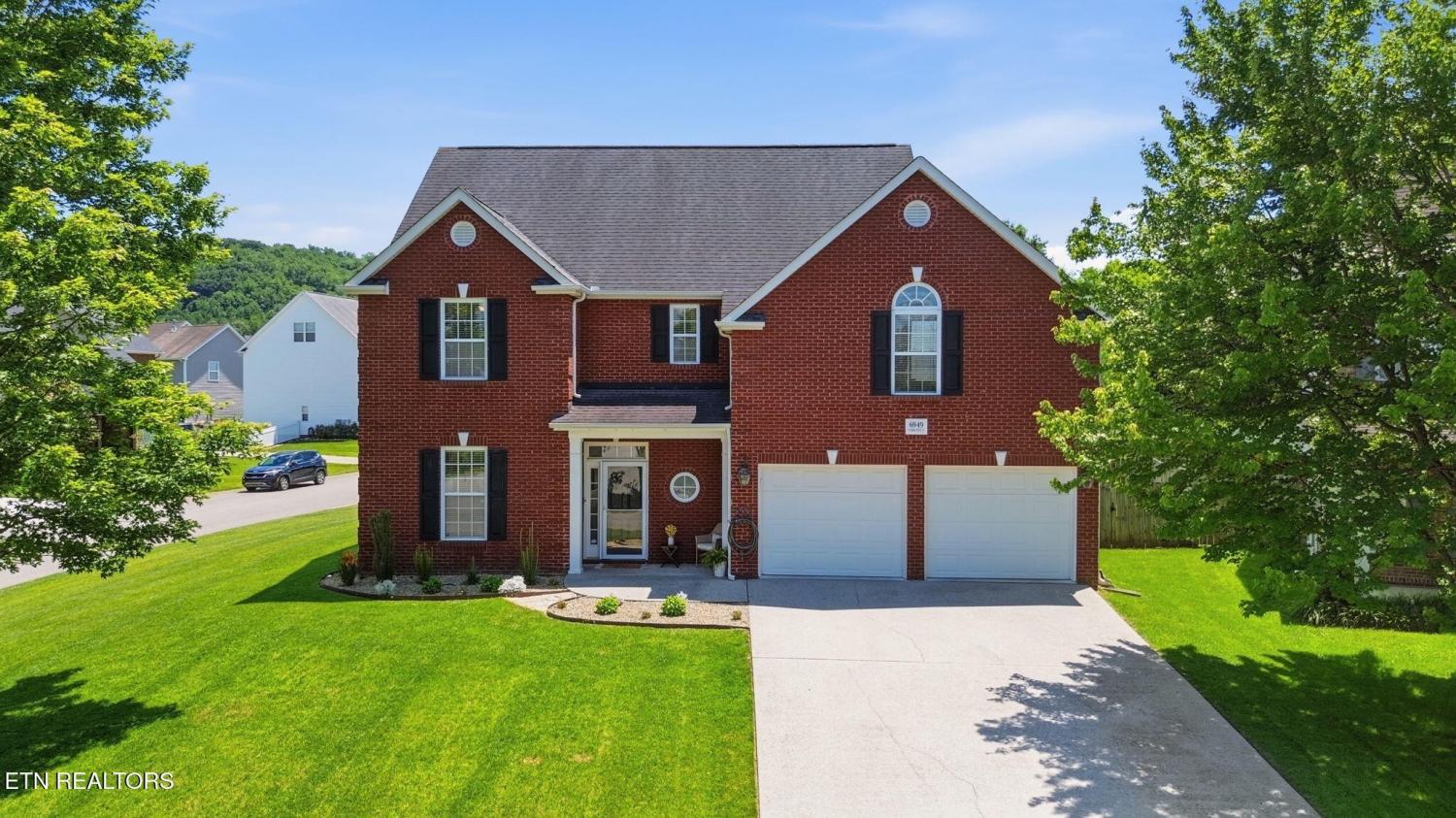 6949-Wyndham-Pointe-Lane For Sale