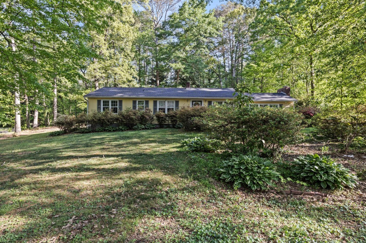 301-Woodland-Drive For Sale