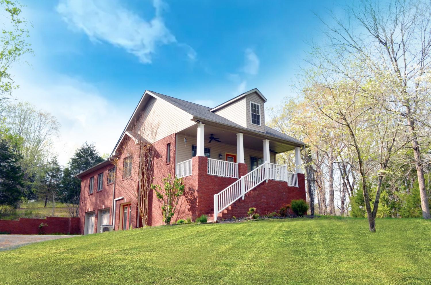 2294-Daniels-Rd For Sale