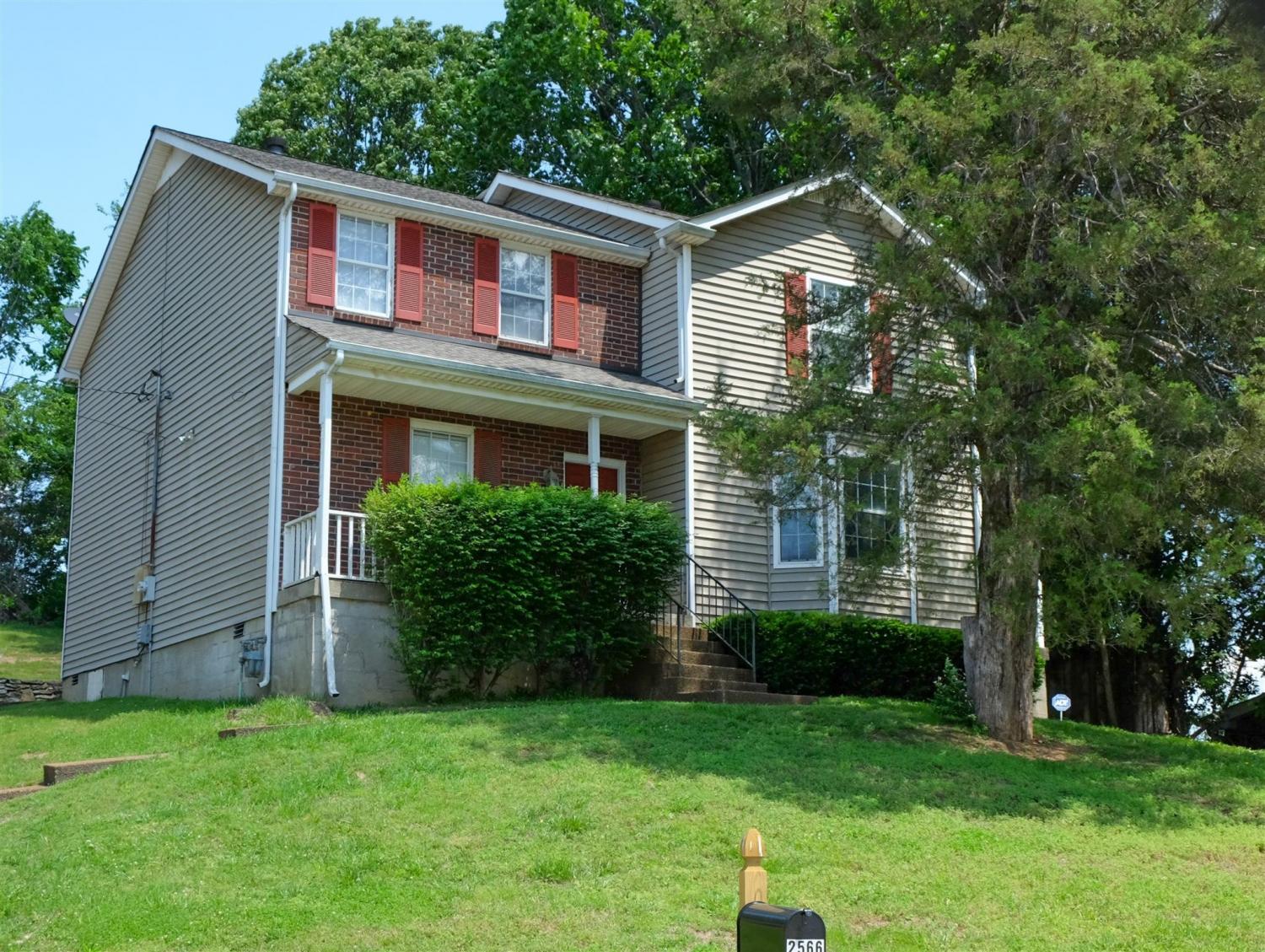 2568-Willowbranch-Dr For Sale