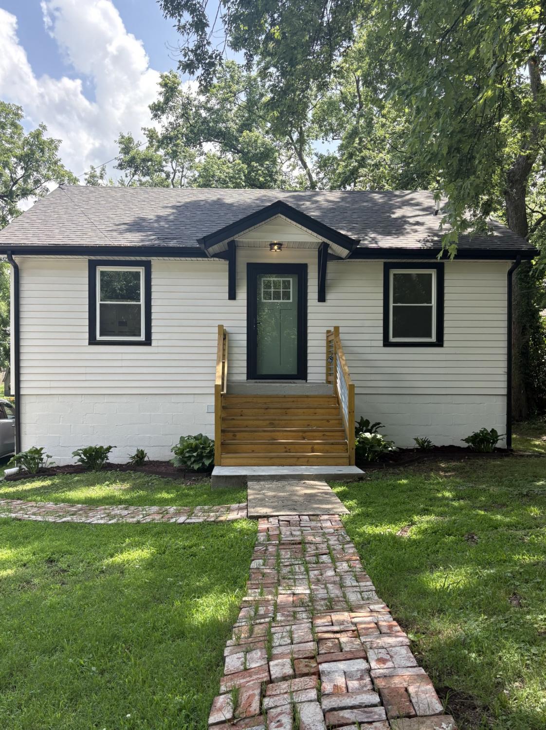 331-Oriel-Ave For Sale