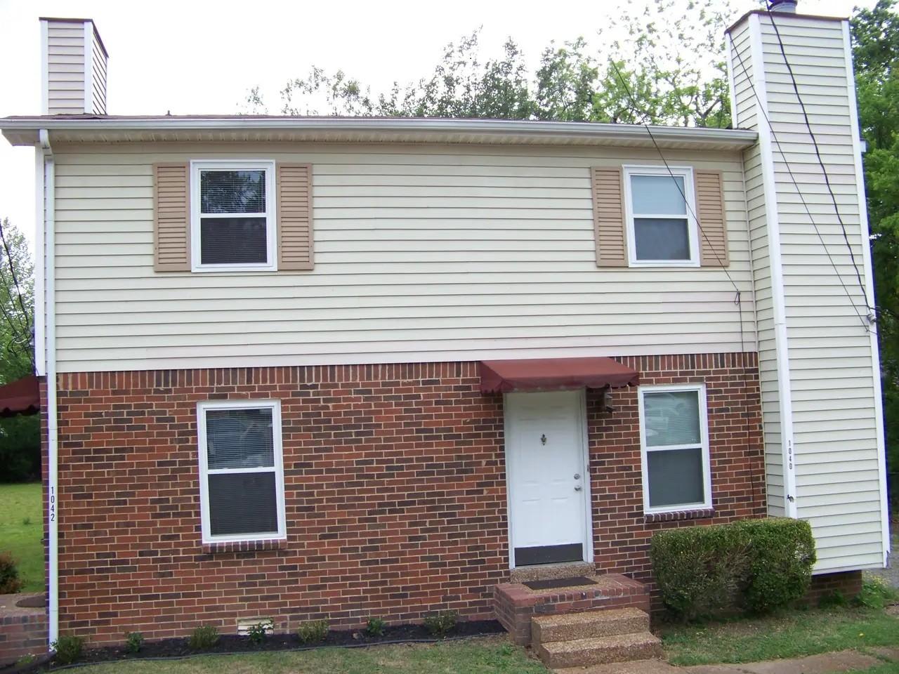 1042-Regents-Park-Cir For Sale