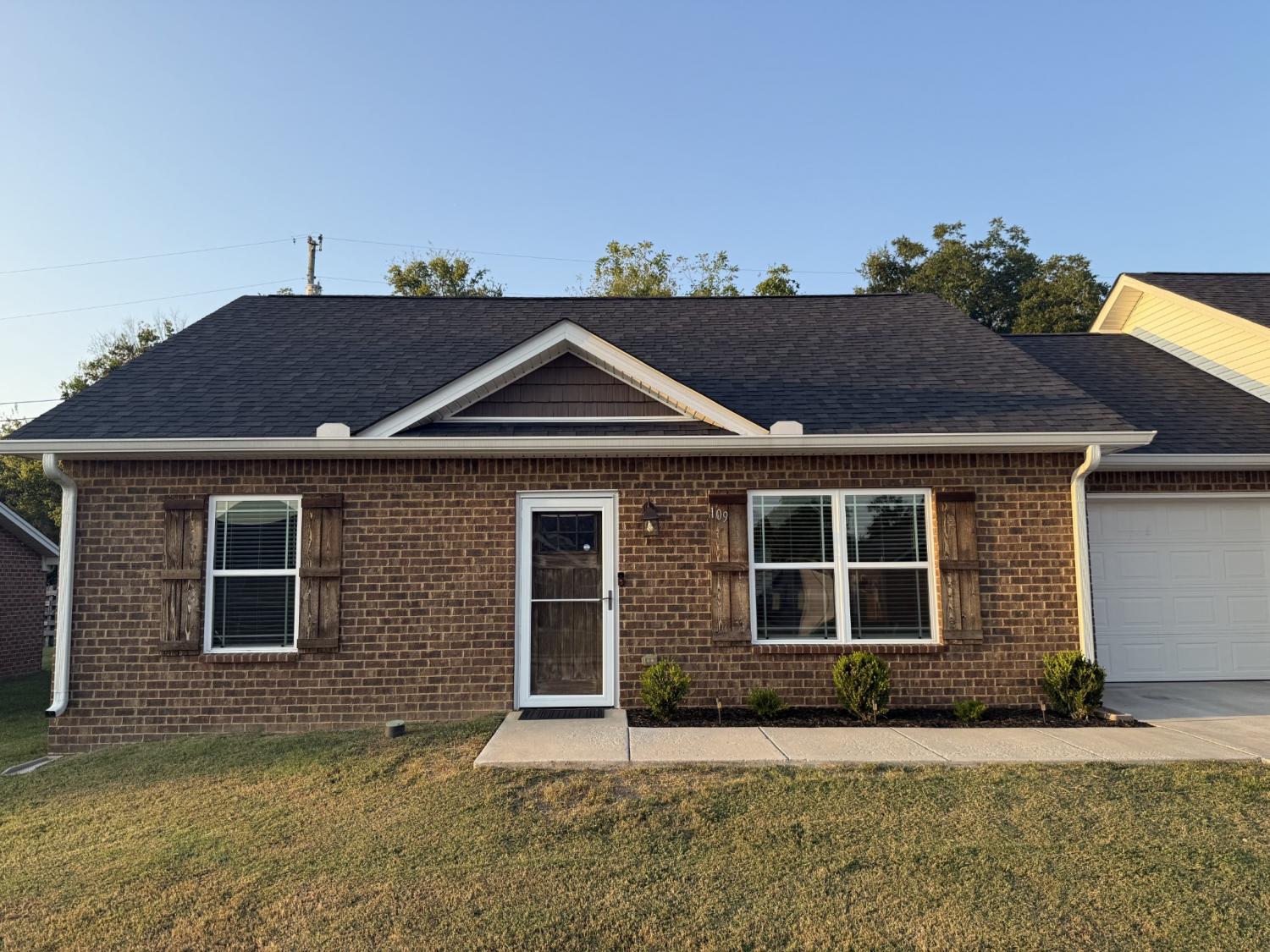 109-Dogwood-Ct For Sale