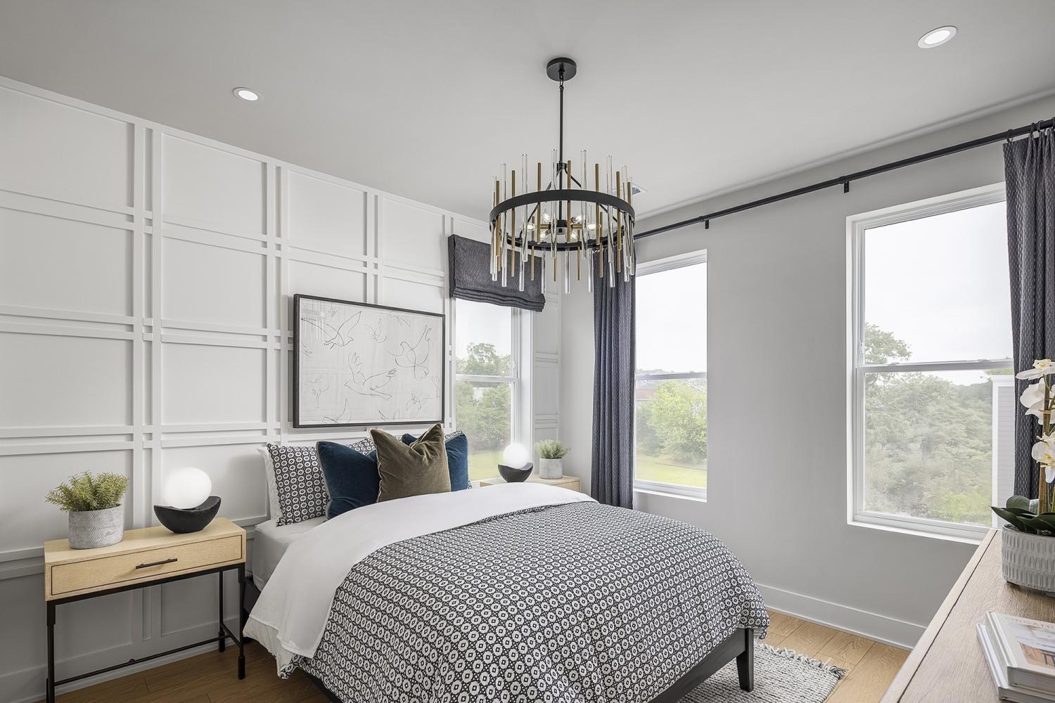 832-42nd-Ave--N For Sale