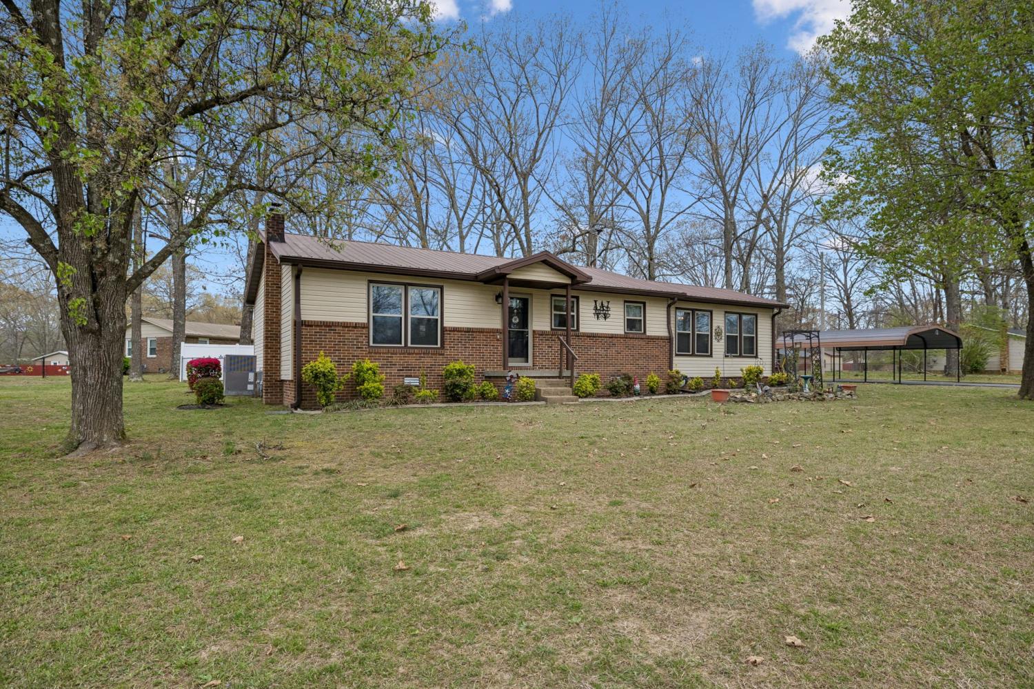 687-Cindy-Hollow-Rd For Sale