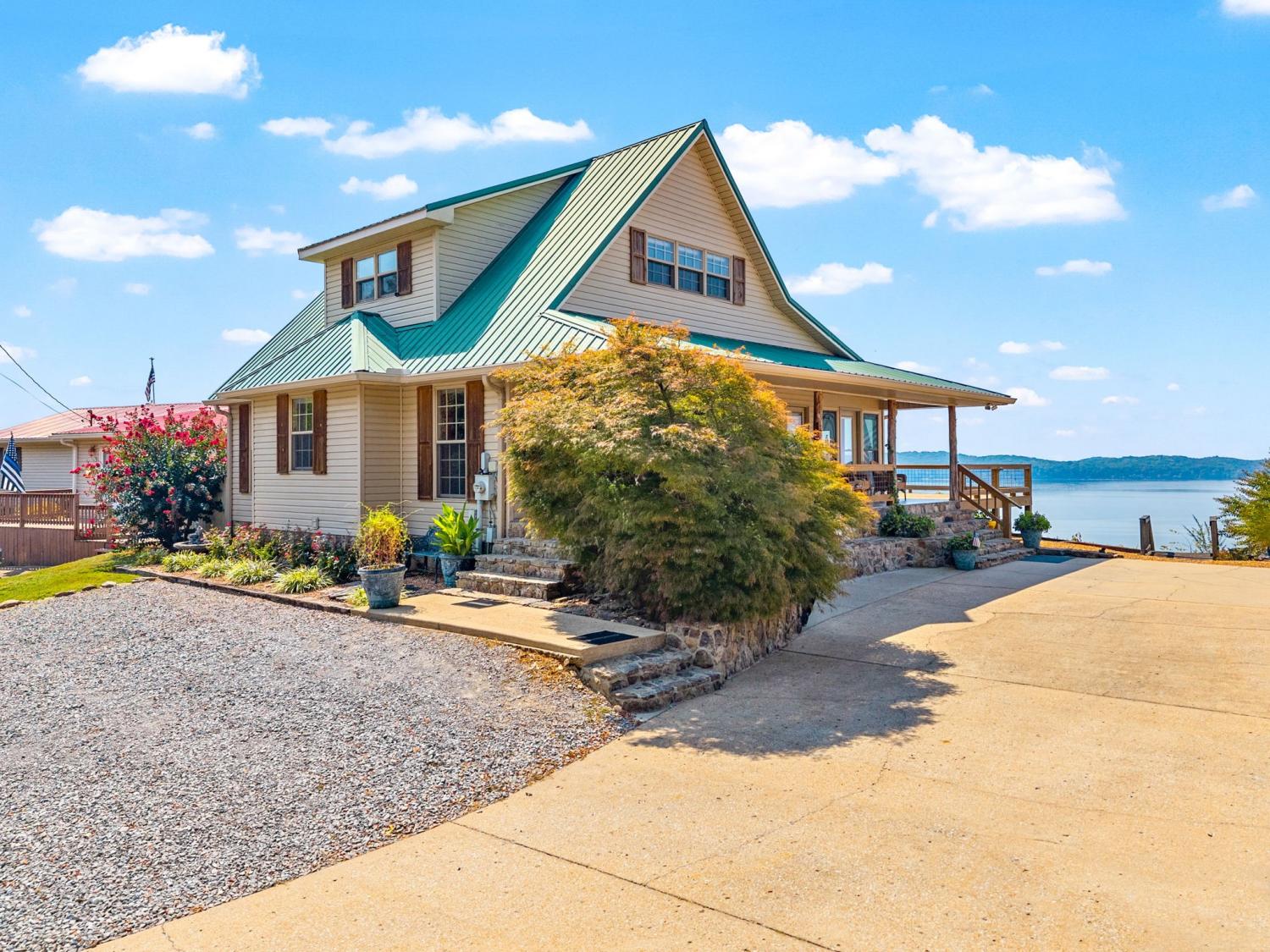318-Eagle-Shore-Dr For Sale