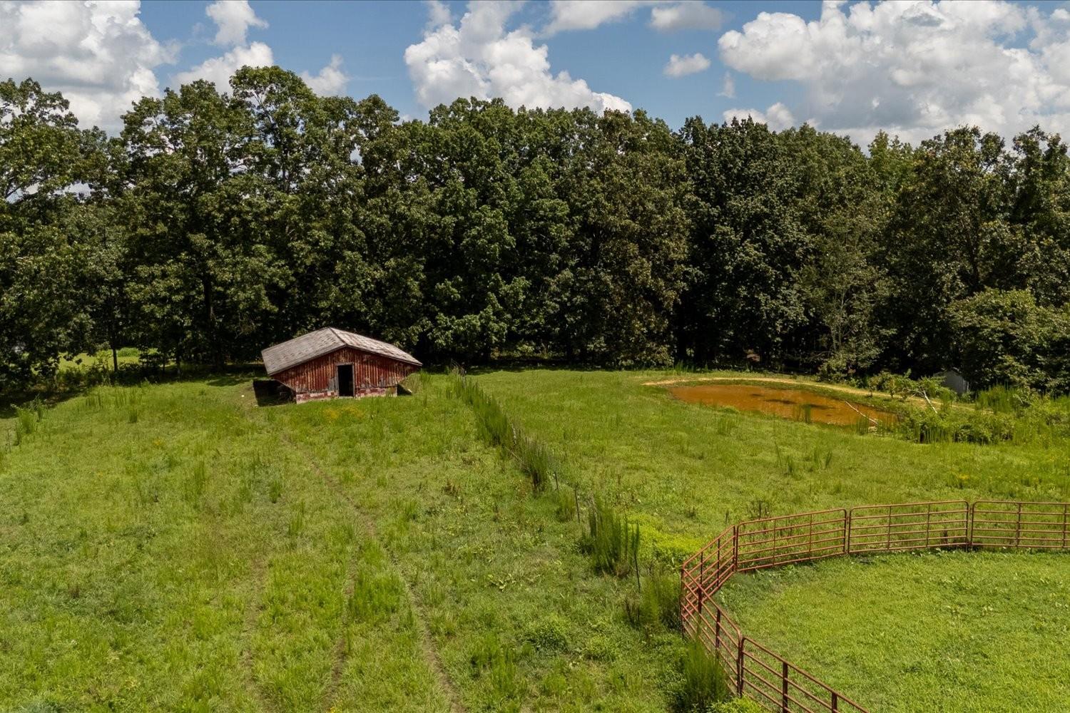 1611-Chisholm-Rd For Sale